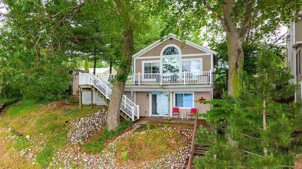 Homes For Sale - 11478 Handy Lane <br/> Plainwell, MI 49080