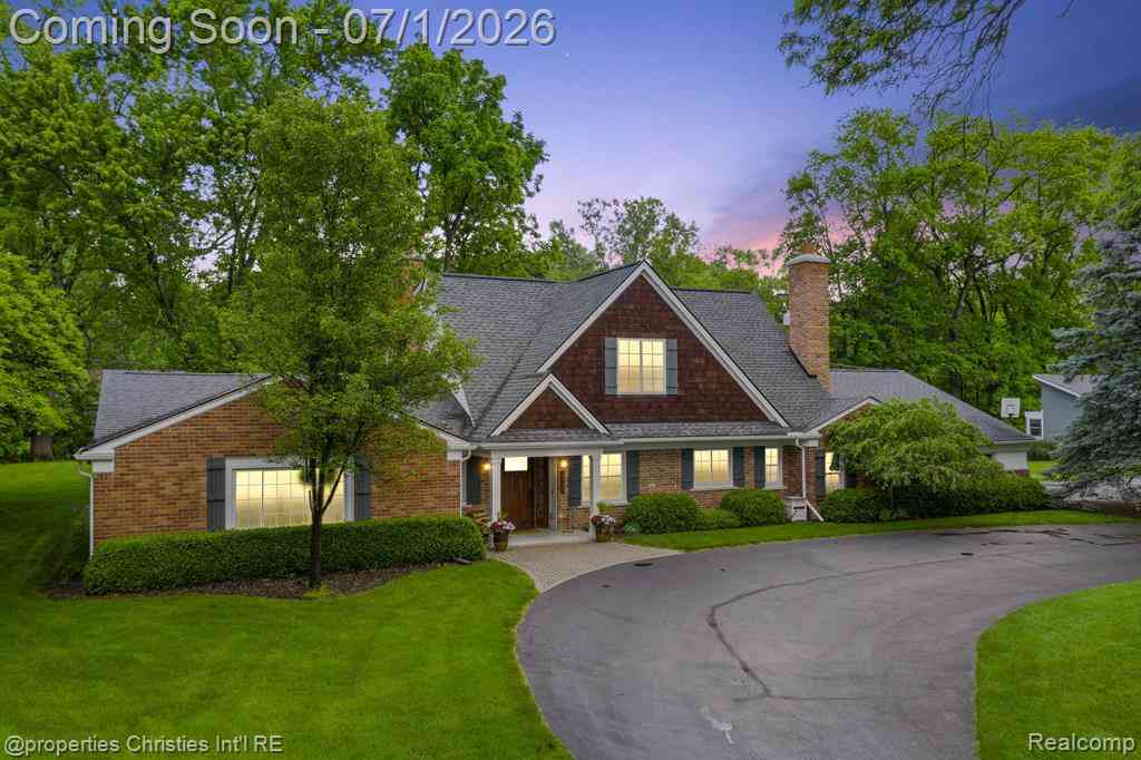 Homes For Rent - 1760 Cedar Hill Drive <br/> Bloomfield Hills, MI 48301