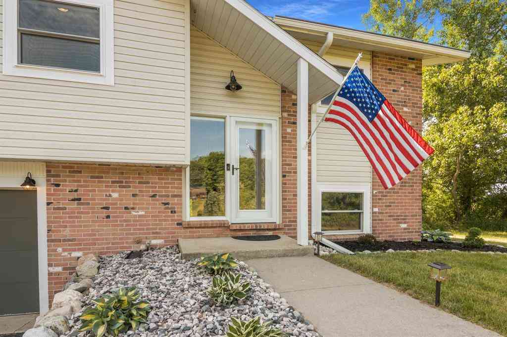 Homes For Sale - 7128 S Whispering Hills Drive <br/> Traverse City, MI 49684
