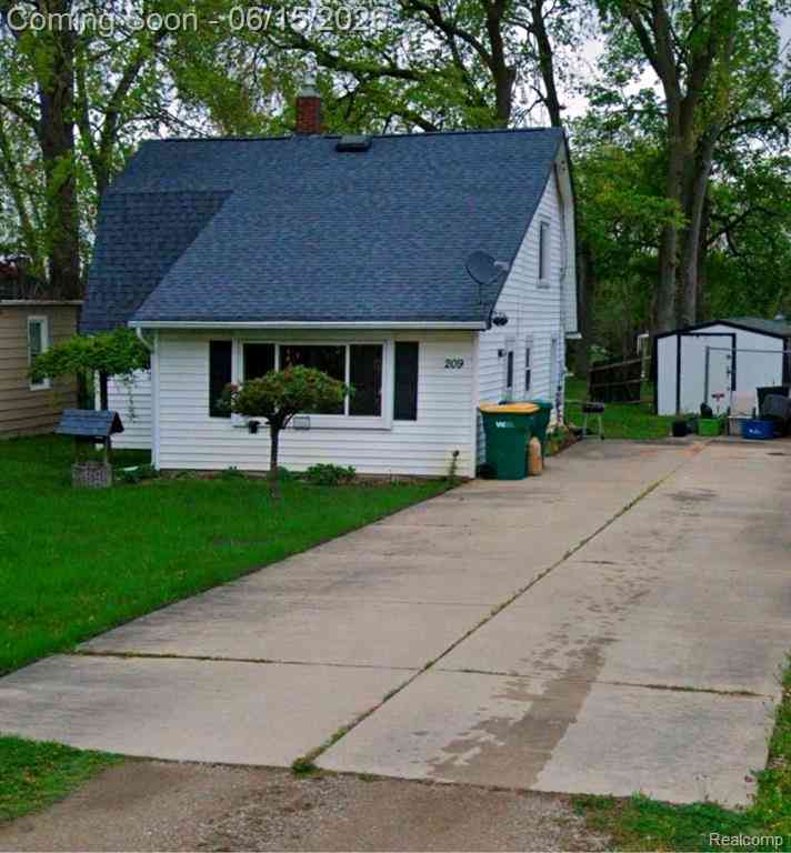 Homes For Sale - 209 Park Street <br/> Gaines, MI 48436