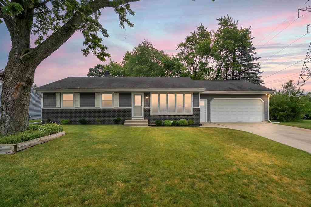 Homes For Sale - 6201 Cypress Street <br/> Portage, MI 49024