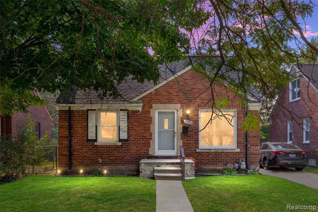 Homes For Sale - 12830 Riad Street <br/> Detroit, MI 48224