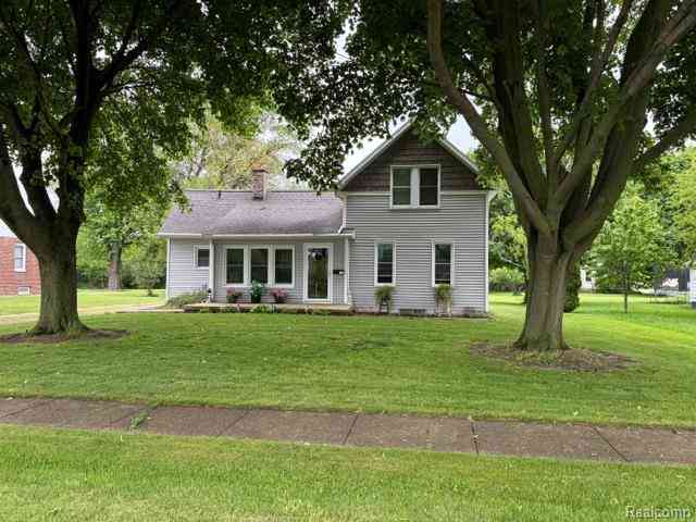 Homes For Sale - 431 Lytle Avenue <br/> Harbor Beach, MI 48441