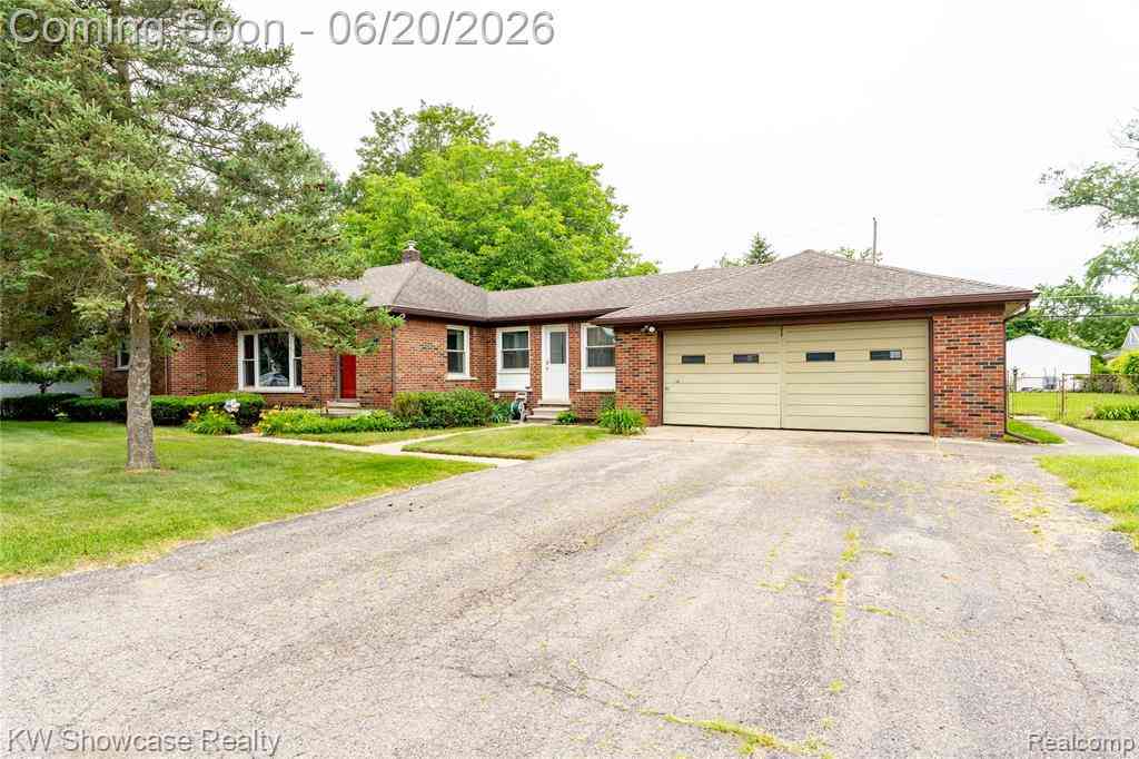 Homes For Sale - 19175 Shadyside Street <br/> Livonia, MI 48152