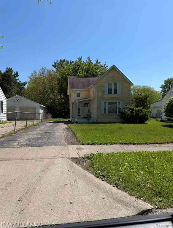 Homes For Sale - 1823 Stanley Street <br/> Saginaw, MI 48602