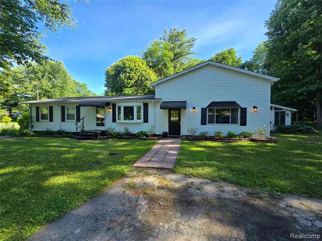 Homes For Sale - 1559 Sturdevant Road <br/> Saint Clair County, Kimball, MI 48074