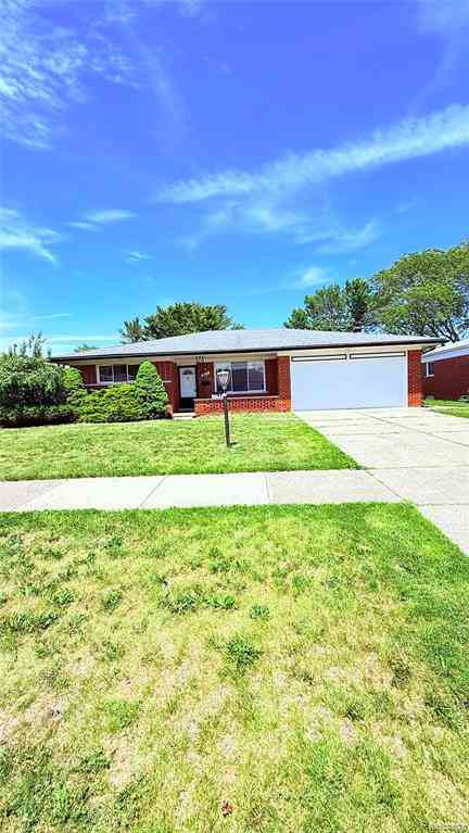 Homes For Sale - 13051 Iowa Drive <br/> Warren, MI 48088