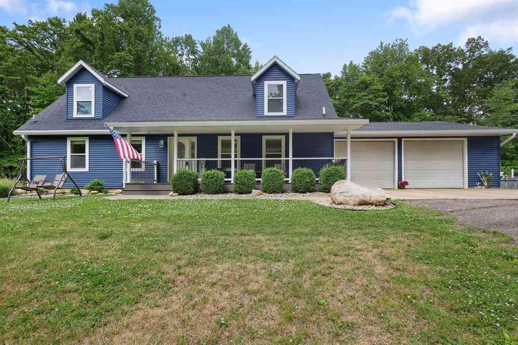 Homes For Sale - 11803 Hoffman Road <br/> Three Rivers, MI 49093