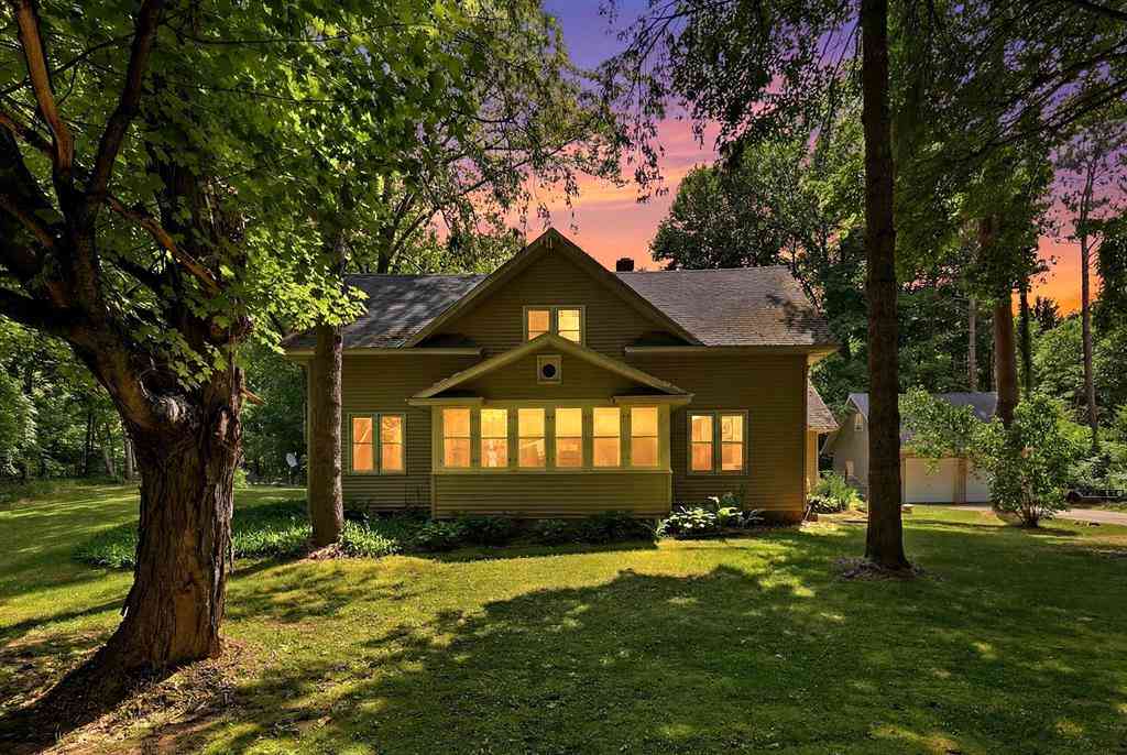 Homes For Sale - 2351 Cook Road <br/> Barry County, Hastings, MI 49058
