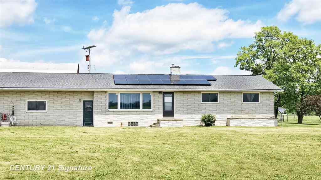 Homes For Sale - 2816 Conrad Road <br/> Standish, MI 48658