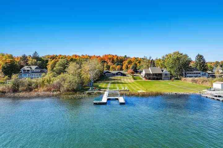 Homes For Sale - 553 S Lake Shore Drive <br/> Lake Leelanau, MI 49653