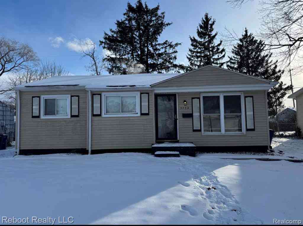 Homes For Sale - 3732 Providence Street <br/> Flint, MI 48503