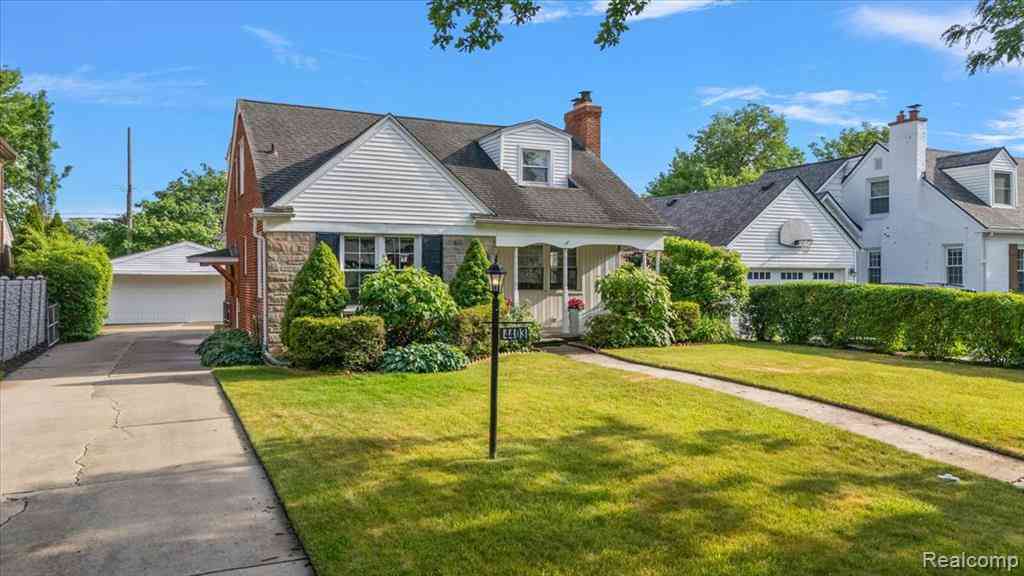 Homes For Sale - 4403 Amherst Road <br/> Royal Oak, MI 48073