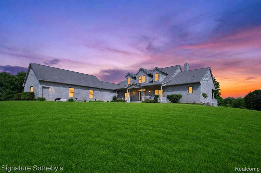 Homes For Sale - 12700 Shaffer Road <br/> Oakland County, Davisburg, MI 48350