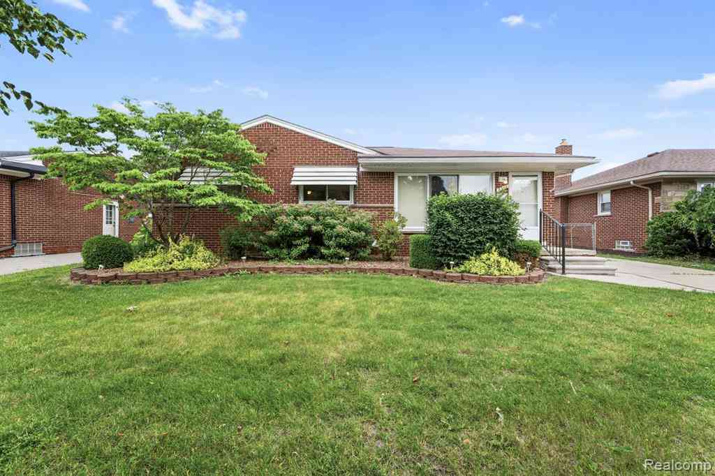 Homes For Sale - 3310 Maidstone Street <br/> Trenton, MI 48183