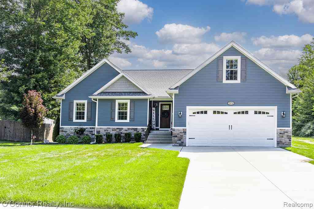 Homes For Sale - 2976 E Bob White Drive <br/> Smiths Creek, MI 48074