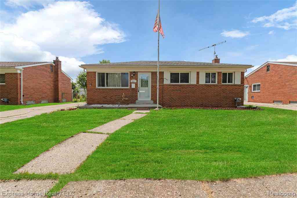 Homes For Sale - 25217 Roan Avenue <br/> Warren, MI 48089