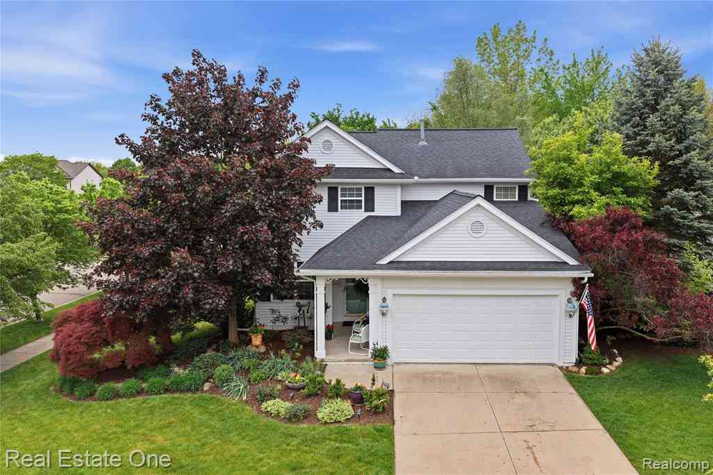 Homes For Sale - 8576 Barrington Drive <br/> Ypsilanti, MI 48198