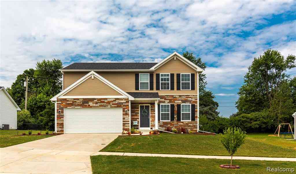 Homes For Sale - 1205 Lancaster Street <br/> Lapeer, MI 48446
