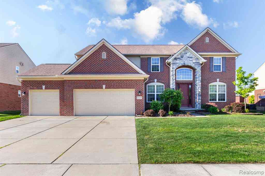 Homes For Sale - 2110 Mayflower  <br/> Troy, MI 48085