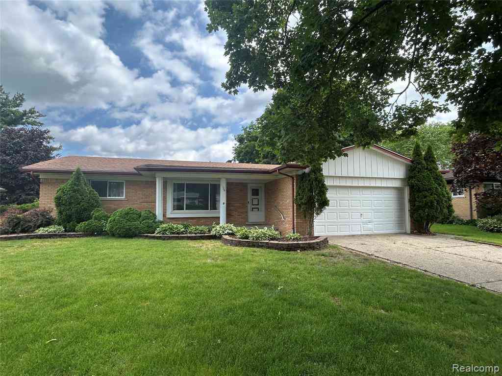 Homes For Rent - 129 Pleasant Lake Drive <br/> Waterford, MI 48327
