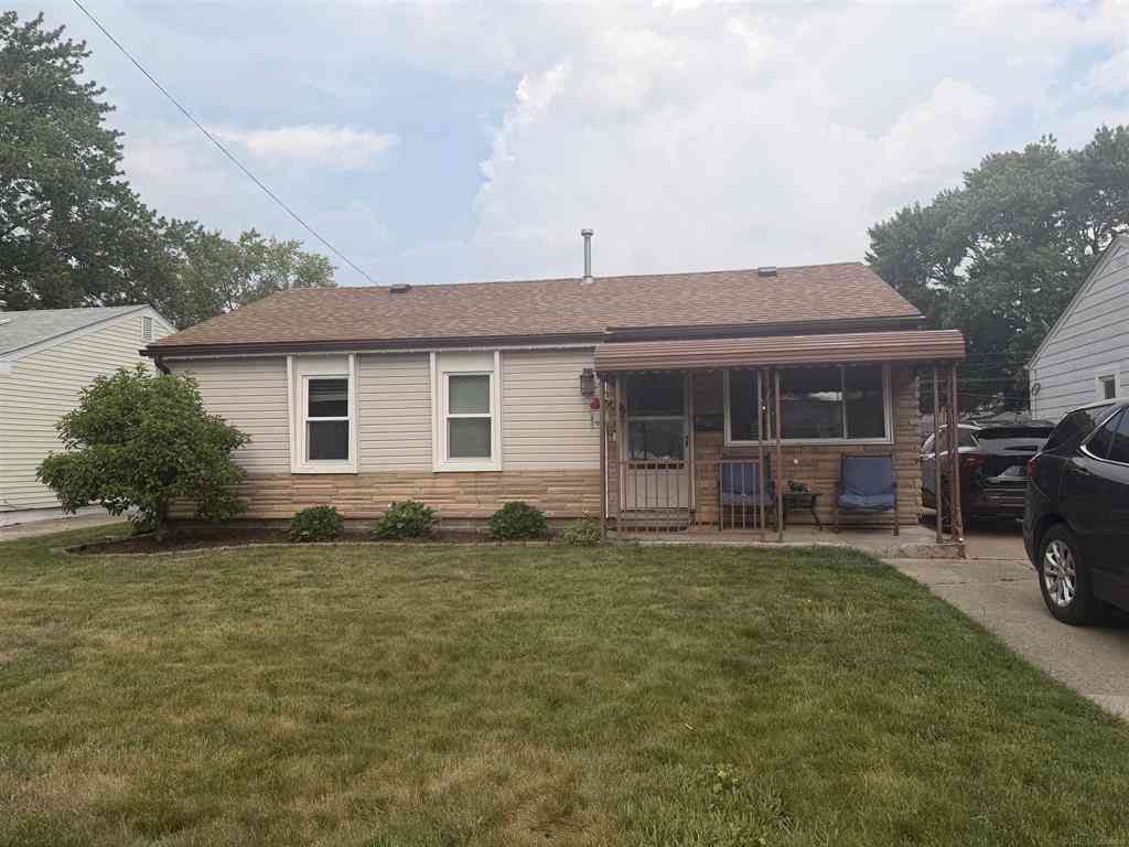 Homes For Sale - 25264 Wiseman Street <br/> Macomb County, Roseville, MI 48066