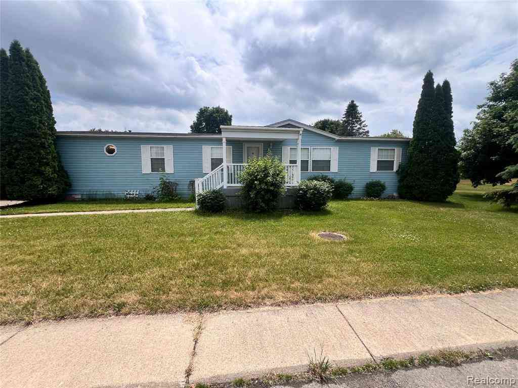 Homes For Sale - 415 Weeping Willow  <br/> Flint, MI 48506