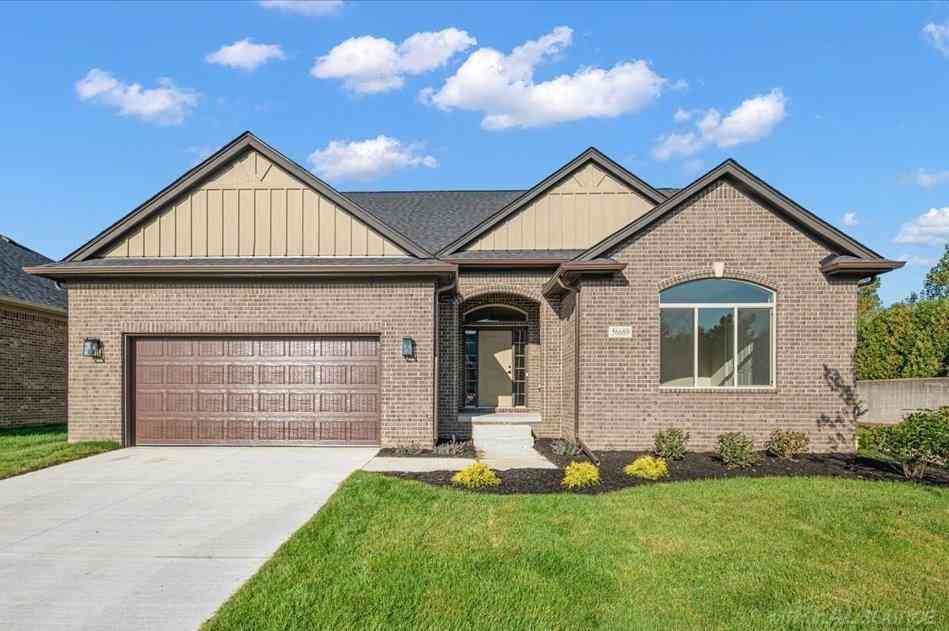Condo For Sale - 56689 Via Bellano Street <br/> Macomb, MI 48042