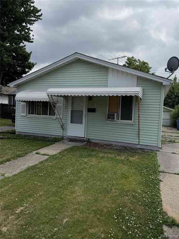 Homes For Sale - 8412 Stephens Road <br/> Warren, MI 48089