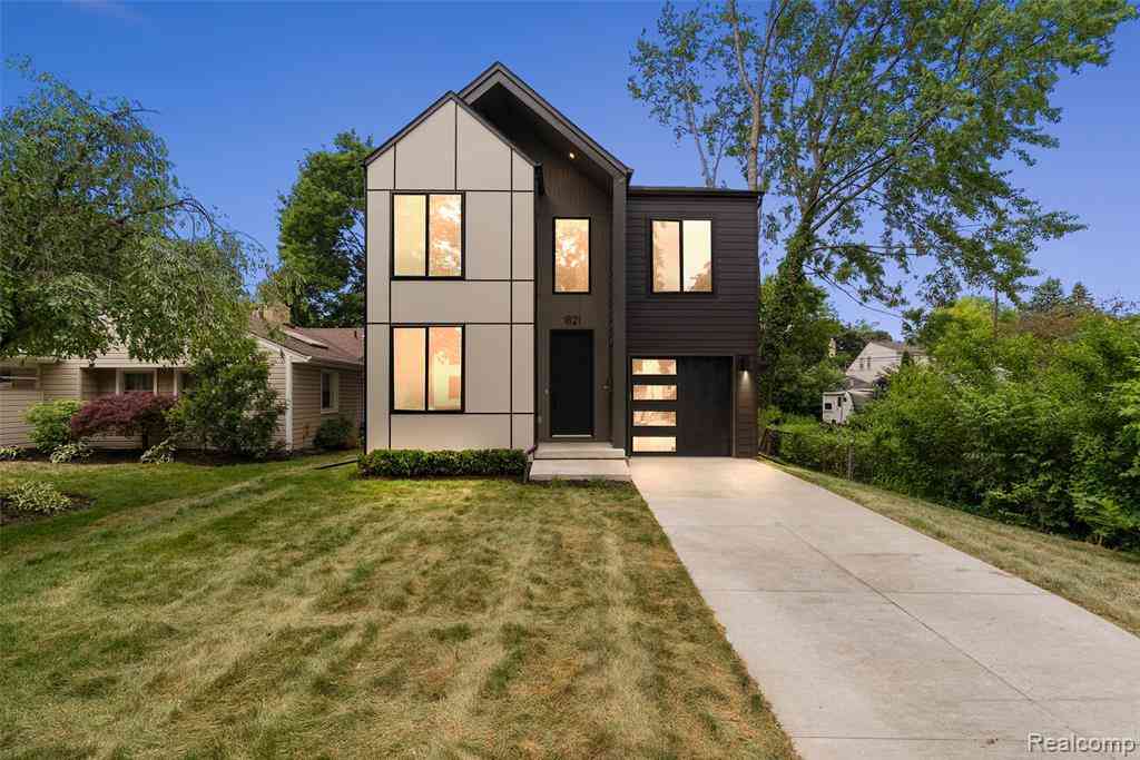Homes For Sale - 1821 Clifton Avenue <br/> Royal Oak, MI 48073