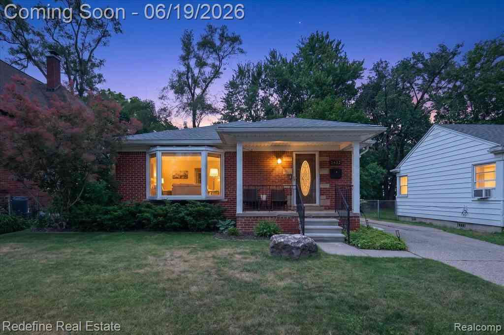 Homes For Sale - 2432 Dallas Avenue <br/> Oakland County, Royal Oak, MI 48067