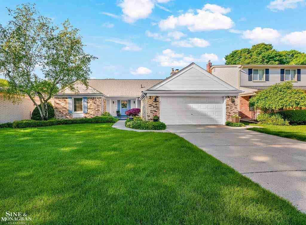 Homes For Sale - 23276 Robert John Street <br/> Saint Clair Shores, MI 48080