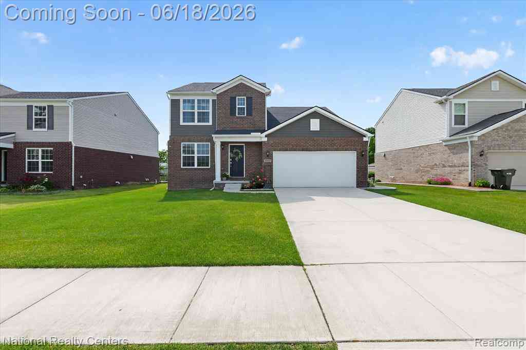 Homes For Sale - 33137 Fuhrmann Drive <br/> Macomb County, Sterling Heights, MI 48310