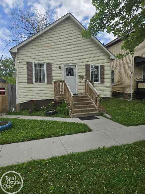 Homes For Sale - 1115 Griswold Street <br/> Port Huron, MI 48060