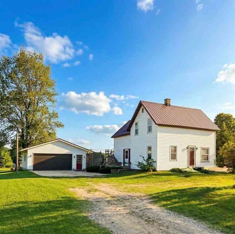Homes For Sale - 196 E Center  <br/> Kingsley, MI 49649