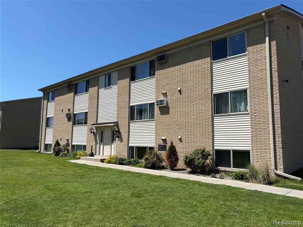 Condo For Rent - 1875 Michigan Avenue  #6<br/> Saint Clair County, Marysville, MI 48040