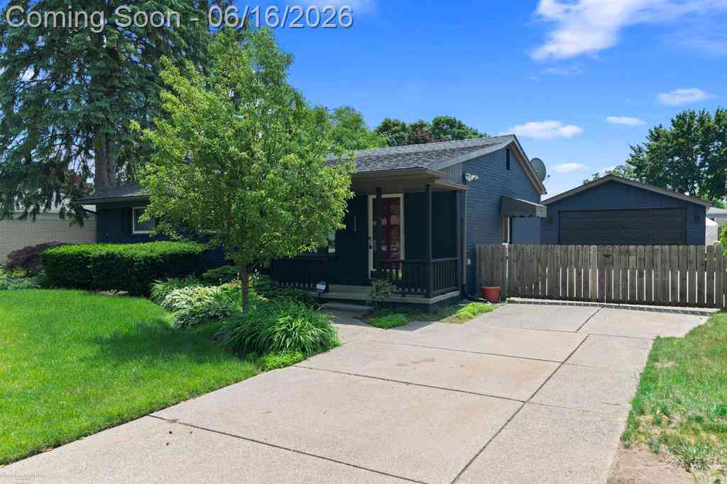Homes For Sale - 14546 Cornell Street <br/> Sterling Heights, MI 48313
