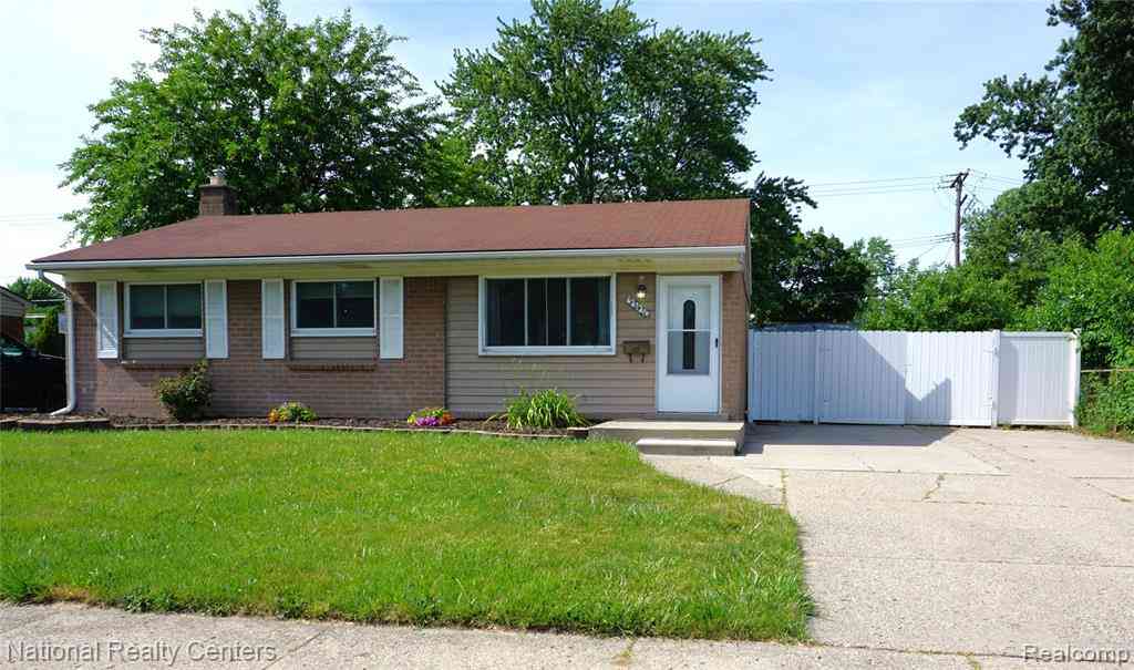 Homes For Sale - 33420 Cherry Hill Road <br/> Wayne County, Garden City, MI 48135