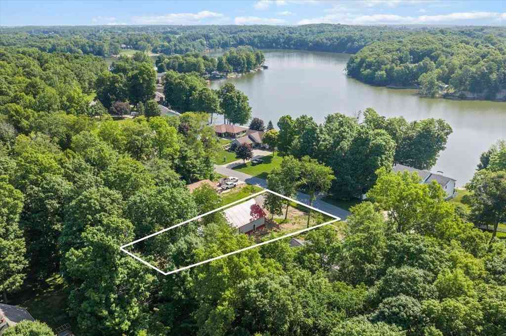 Homes For Sale - 10234 Lakeside Drive <br/> Perrinton, MI 48871