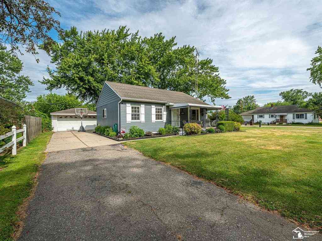 Homes For Sale - 1693 Roman Drive <br/> Monroe, MI 48162