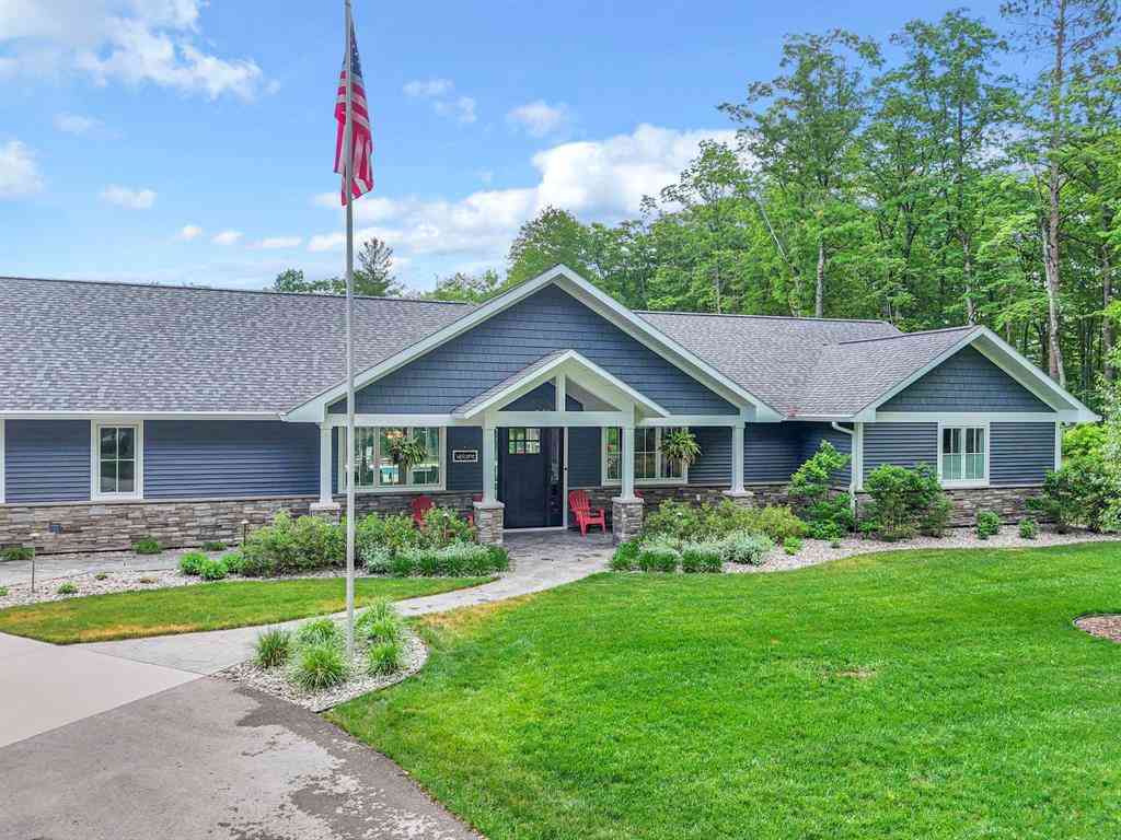 Homes For Sale - 586 Starflower Lane <br/> Traverse City, MI 49696