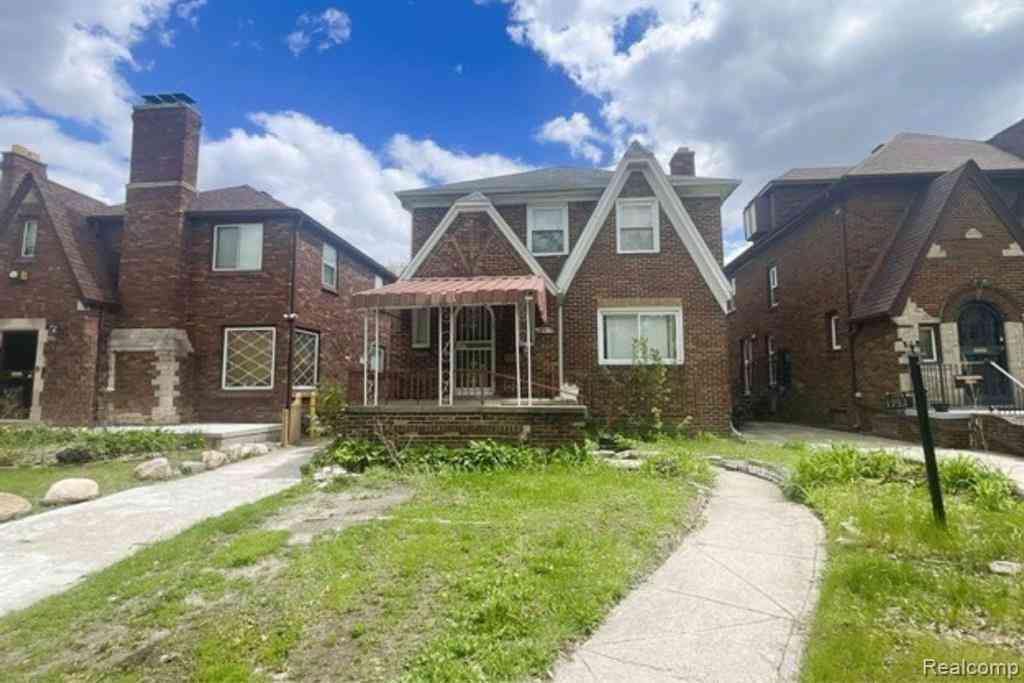 Homes For Sale - 17530 Santa Barbara Drive <br/> Wayne County, Detroit, MI 48221