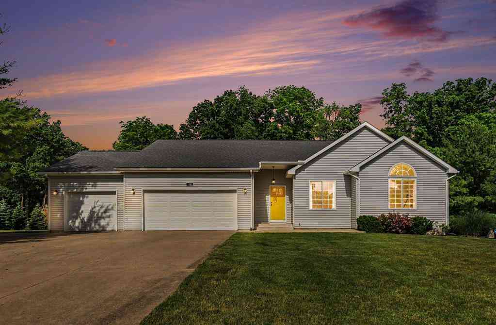 Homes For Sale - 7997 Rolling Meadows Drive <br/> Kalamazoo, MI 49009