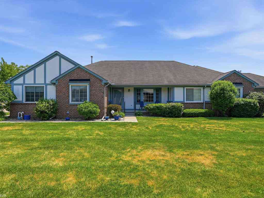 Condo For Sale - 45461 Nottingham Drive <br/> Macomb, MI 48044