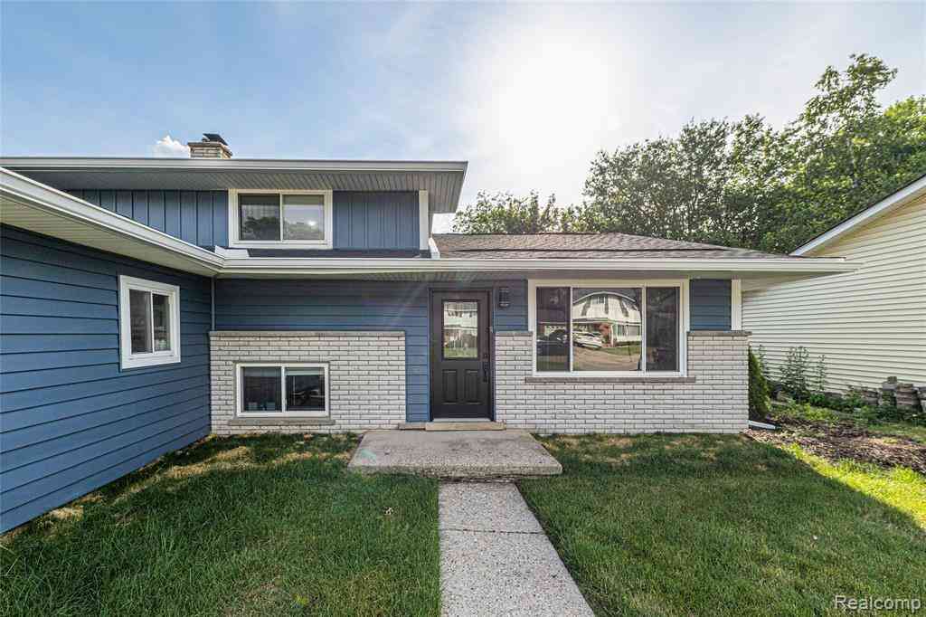 Homes For Rent - 676 Sheffield Road <br/> Auburn Hills, MI 48326
