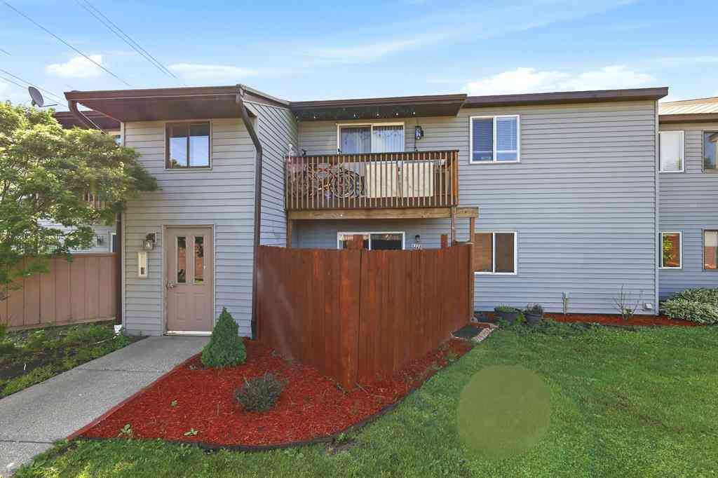 Condo For Sale - 4328 Norman Drive Se SE #3<br/> Grand Rapids, MI 49508