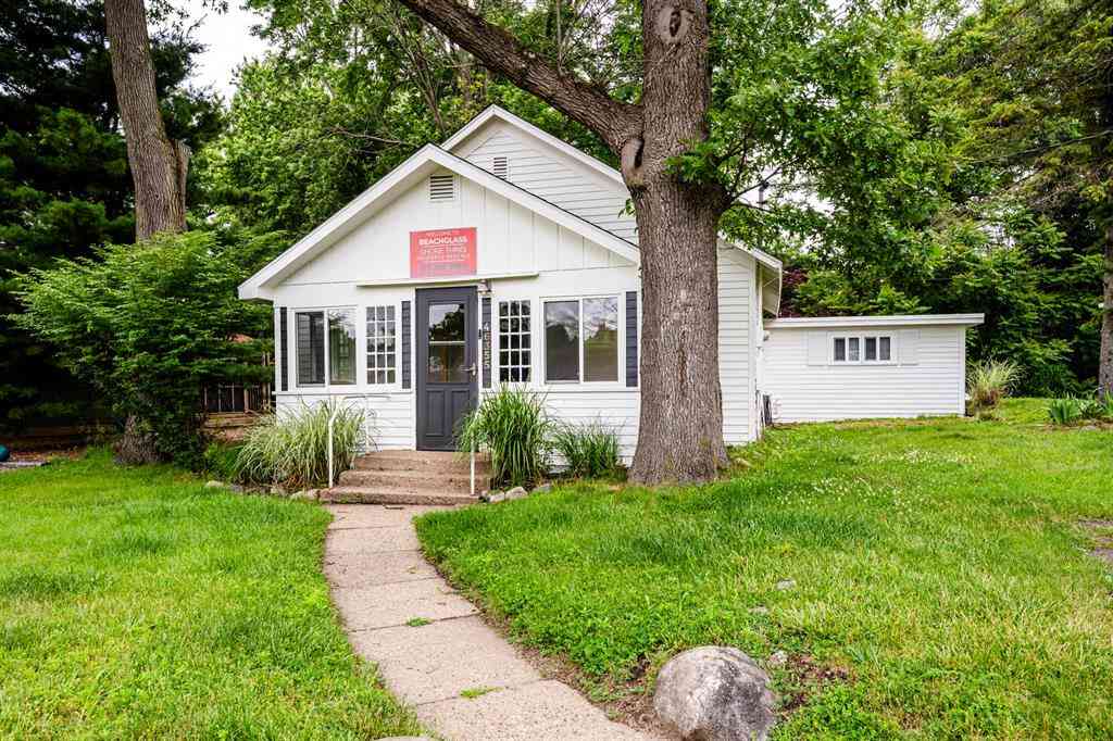 Homes For Sale - 46355 Grand Beach Road <br/> Berrien County, New Buffalo, MI 49117