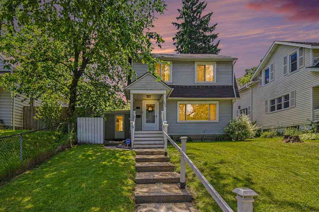 Homes For Sale - 236 Dean Street Ne NE<br/> Kent County, Grand Rapids, MI 49505