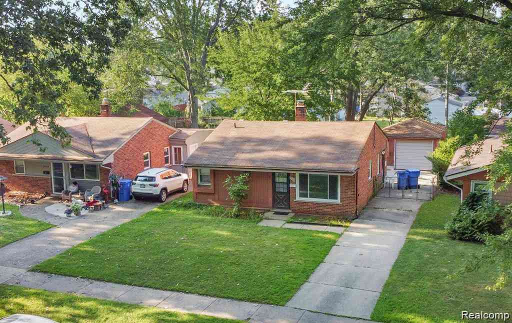 Homes For Rent - 25016 Lehigh Street <br/> Dearborn Heights, MI 48125