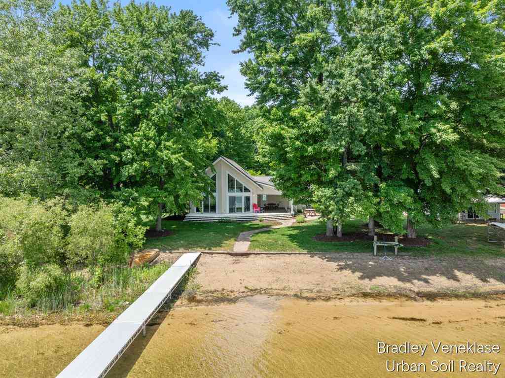 Homes For Sale - 12464 S Sand Beach Drive <br/> Newaygo County, Grant, MI 49327